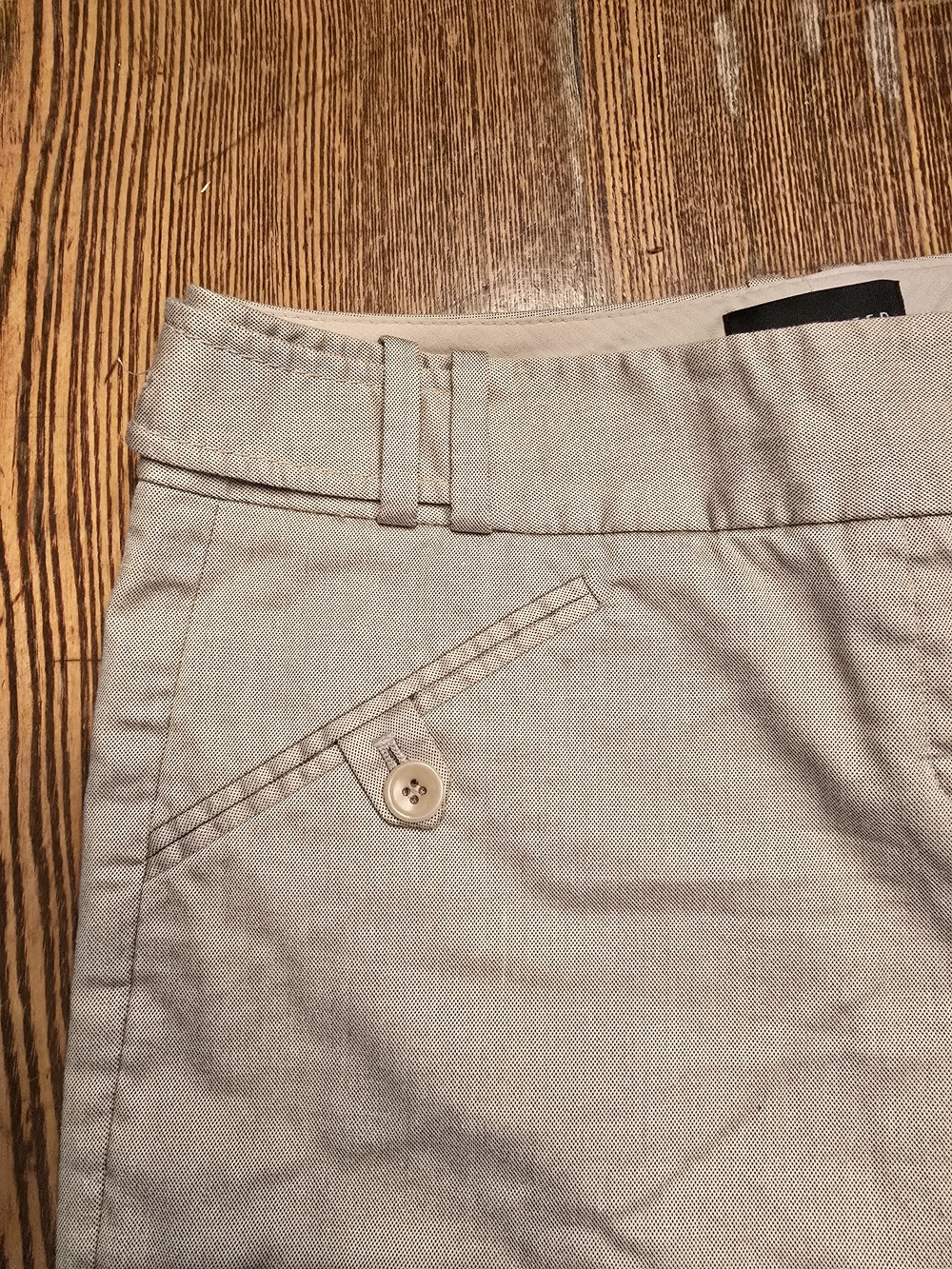 The Limited Tan Bermuda Shorts - Picture 3 of 6